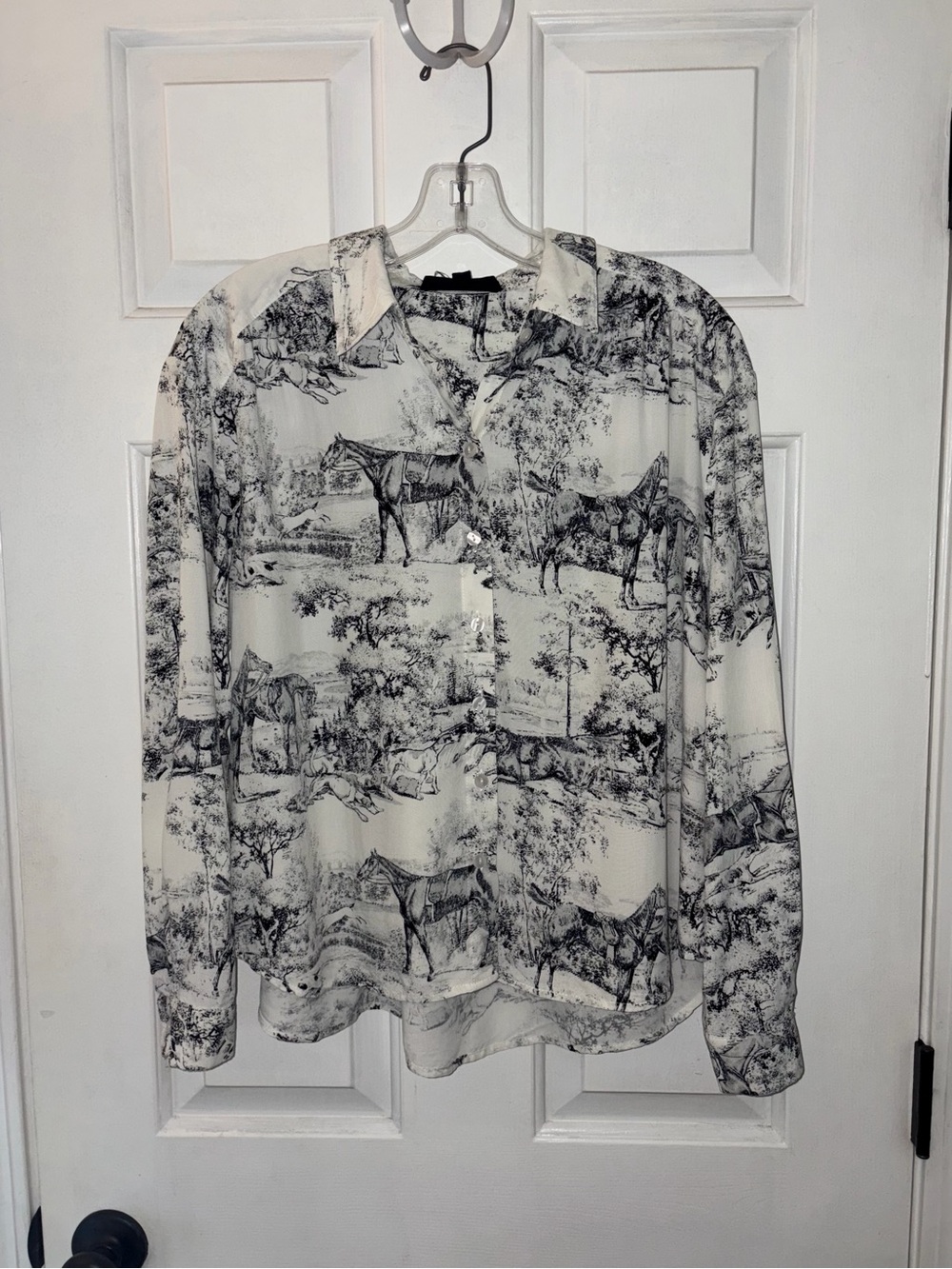 Jane + Delancey Anthropologie B+W Equestrian Horse Button Up Shirt